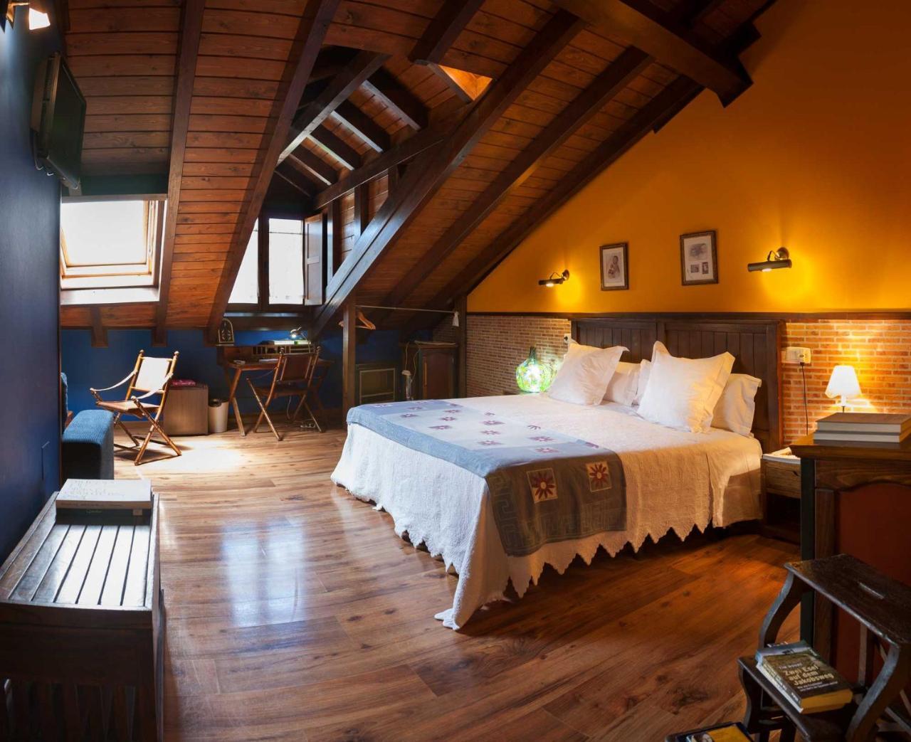 Micro-Hostal La Puerta Del Perdon Villafranca del Bierzo Kültér fotó