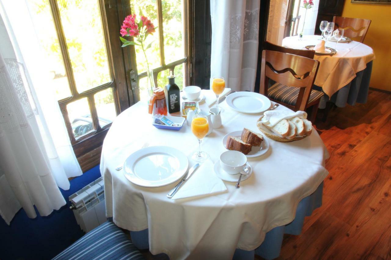 Micro-Hostal La Puerta Del Perdon Villafranca del Bierzo Kültér fotó